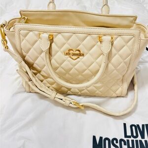 Love Moschino Cream Quilted Women's Bag